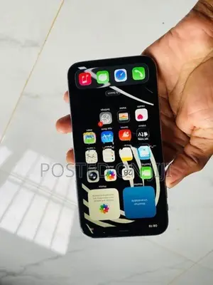 Apple iPhone 11 (Used)