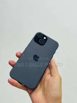 Apple iPhone 15 256GB (Used)