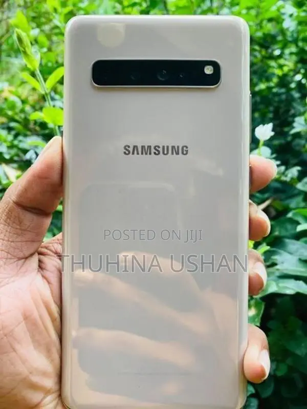 Samsung Galaxy S10 (Used)