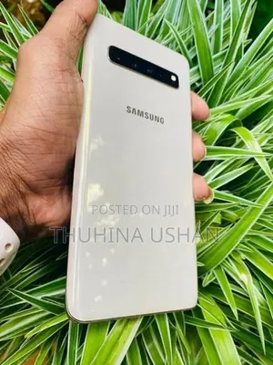 Samsung Galaxy S10 (Used)