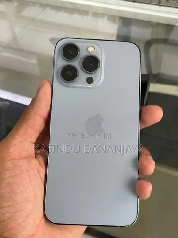 Apple iPhone 13 Pro (Used)