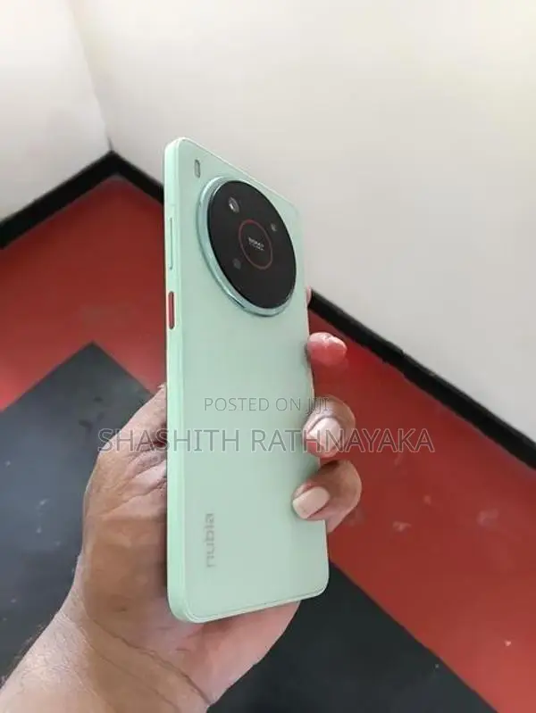 ZTE nubia v70 Max (Used)