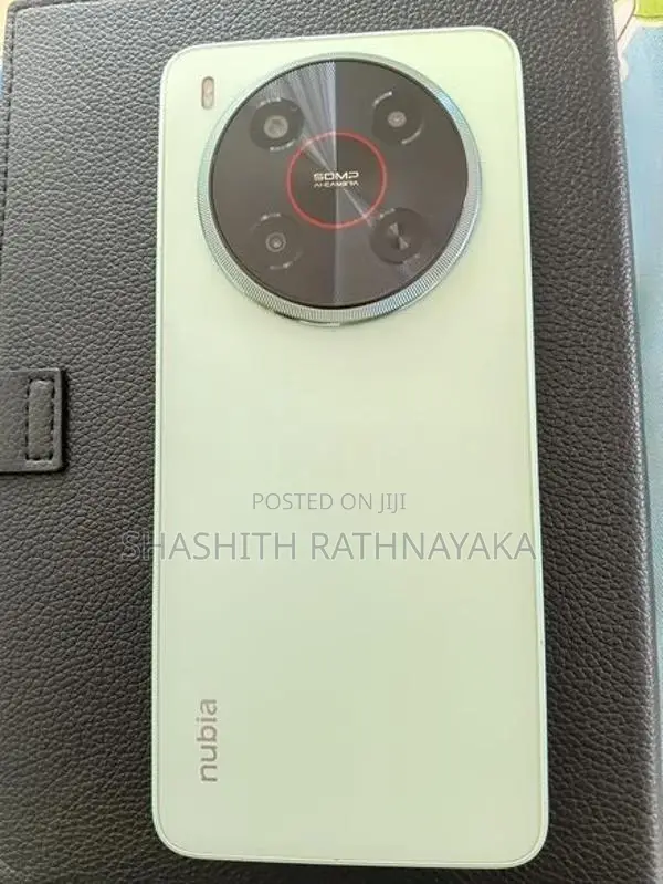 ZTE nubia v70 Max (Used)