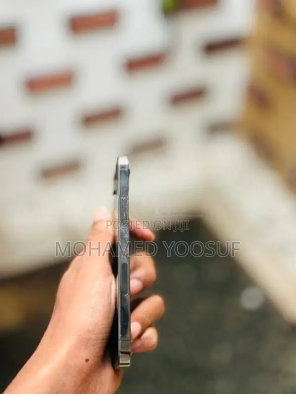 Apple iPhone 12 Pro (Used)