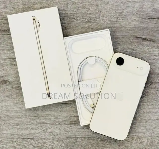 Apple iPhone 17 Air 256GB (Used)