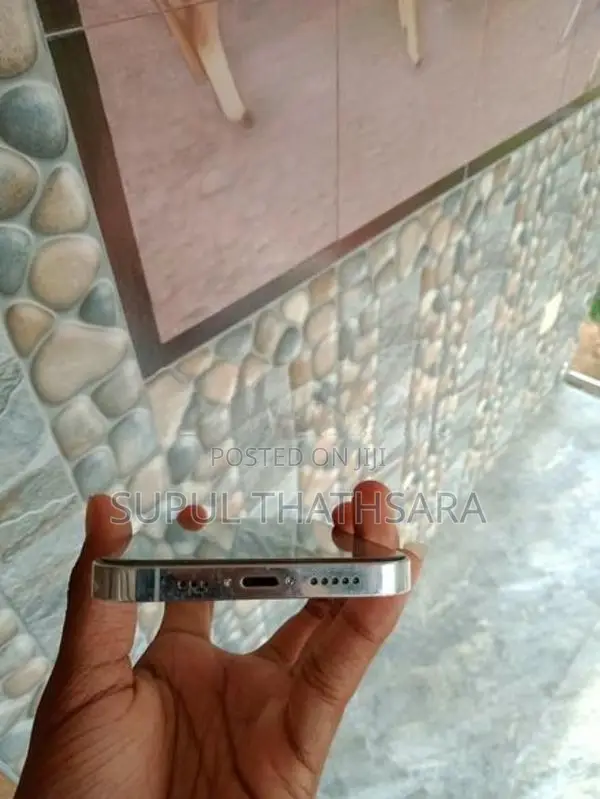 Apple iPhone 12 Pro (Used)