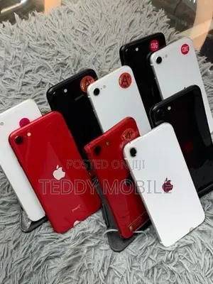 Apple iPhone SE 2 (Used)