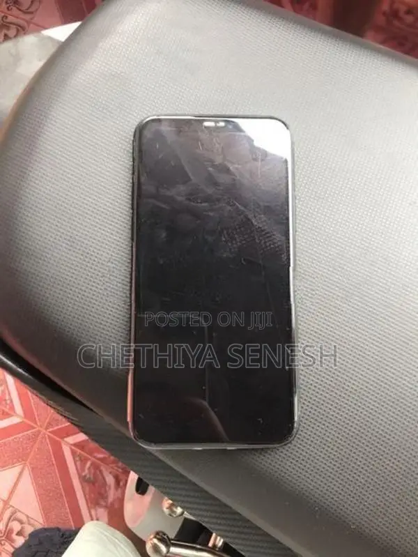 Apple iPhone 11 Pro (Used)