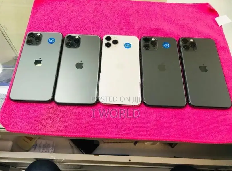 Apple iPhone 11 Pro 256GB (Used)