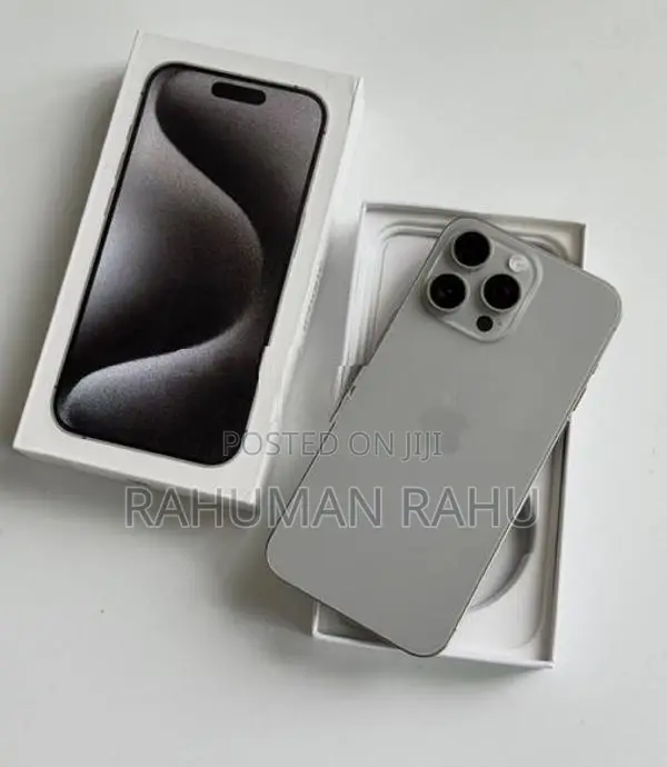 Apple iPhone 15 Pro Max 256GB (Used)