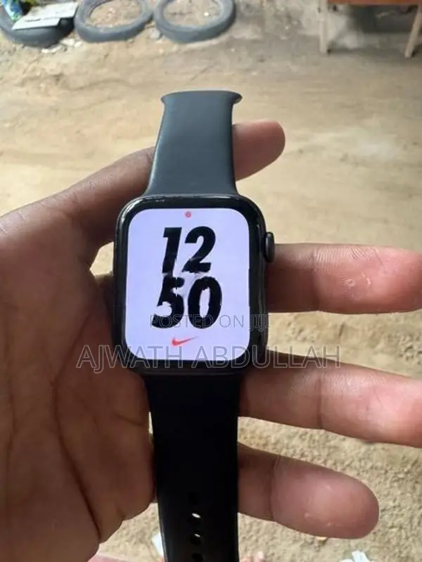 Apple Watch Series 6