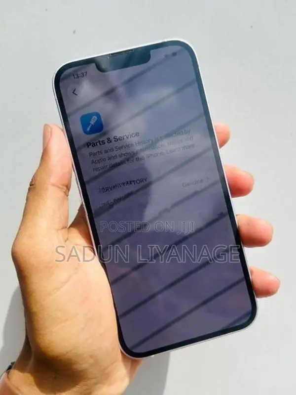 Apple iPhone 14 (Used)