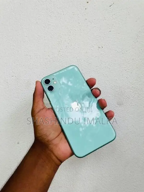 Apple iPhone 11 (Used)