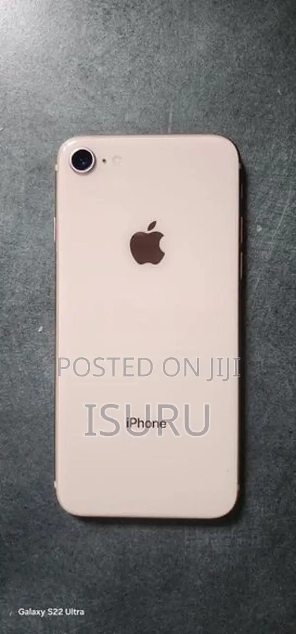 Apple iPhone 8 (Used)