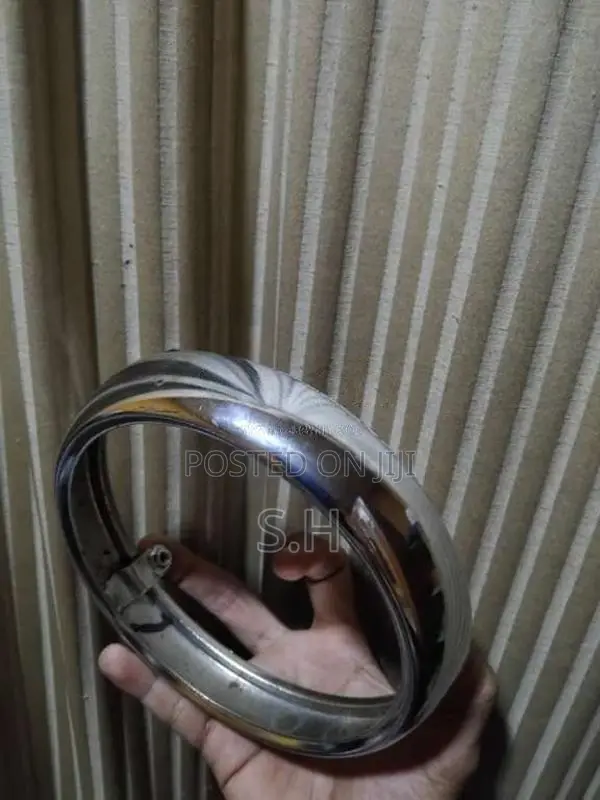 Genuine Japan Used Honda CD125T Benly Big Type HeadLamp Ring -FOR SALE