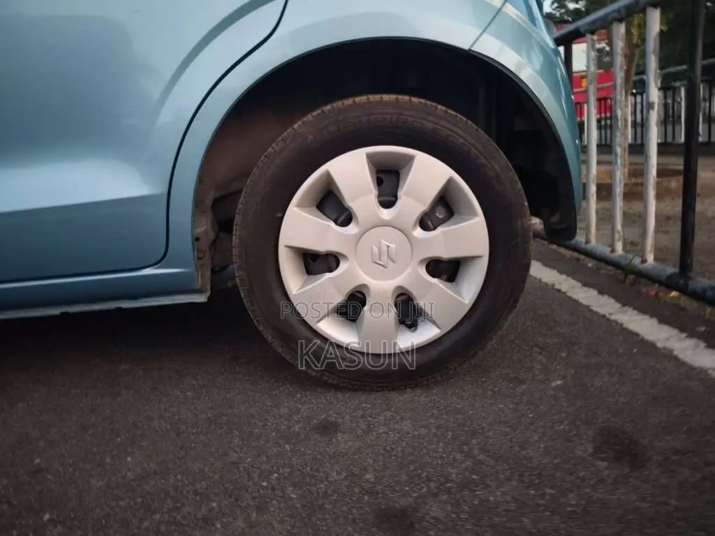 13 Size Rim Cup for Car