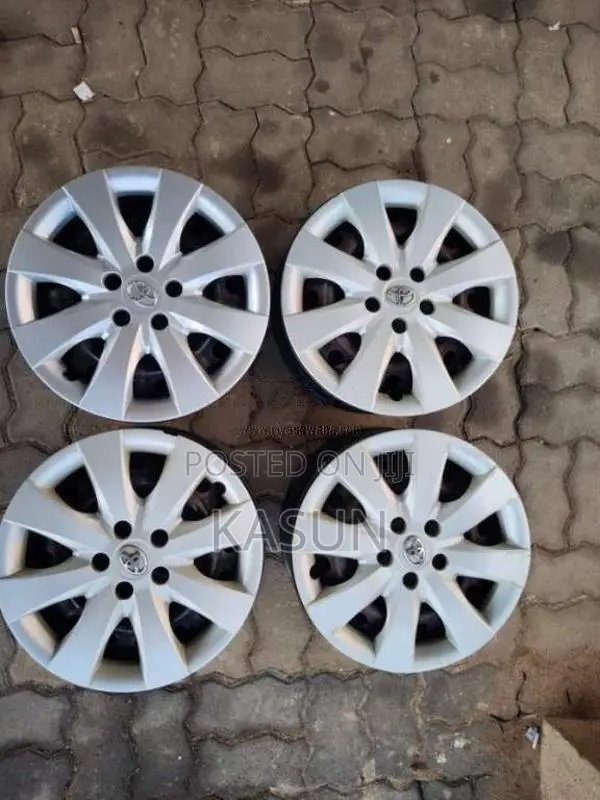 15 Size Rim & Cup for Car