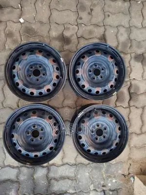 15 Size Rim & Cup for Car