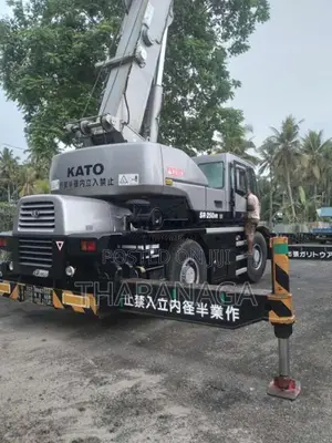 Kobelco KATO 2004 Heavy-Duty (Used)