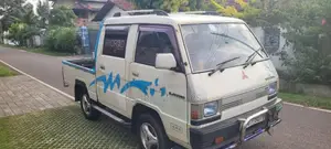 Mitsubishi Crow Cab 1982 Crew Cab (Used)