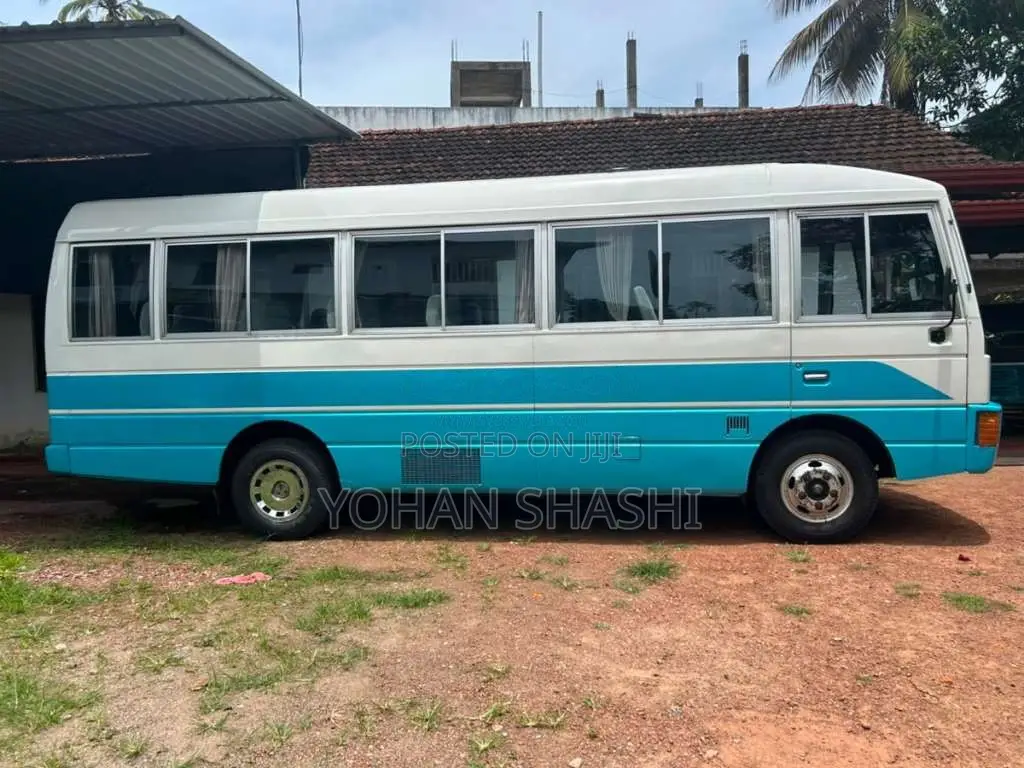 Nissan Civilian 1995 Bus (Used)