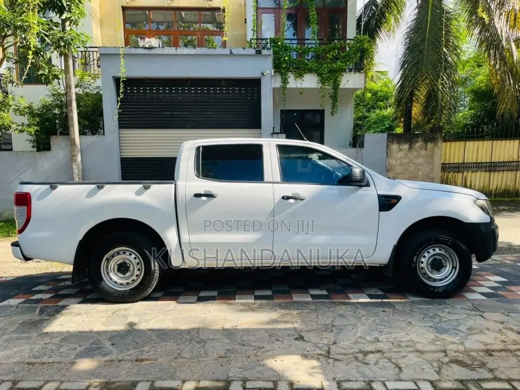 Ford Renger 2015 Crew Cab (Used)