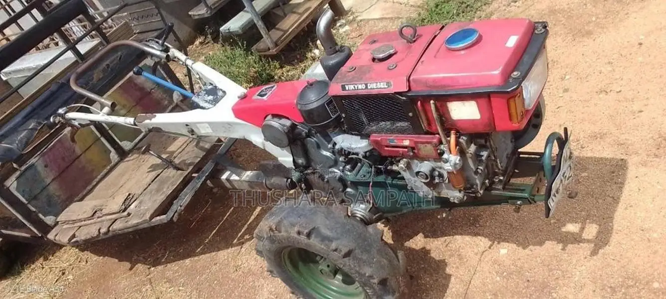 Kubota RV80 2015 Tractor (Used)