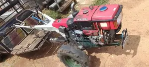 Kubota RV80 2015 Tractor (Used)