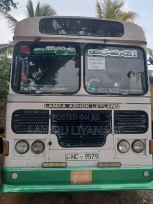 Ashok-Leyland Viking 2005 Bus (Used)