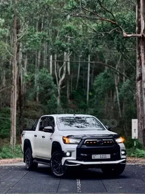 Toyota Hilux Rocco 2025 Pickup (Used)