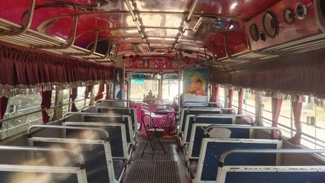 Ashok-Leyland Viking 2003 Bus (Used)