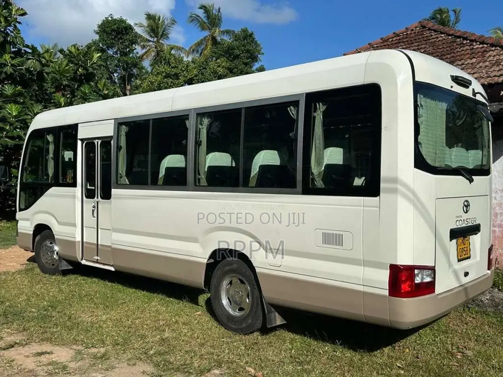 Toyota Coaster 2017 Bus (Used)