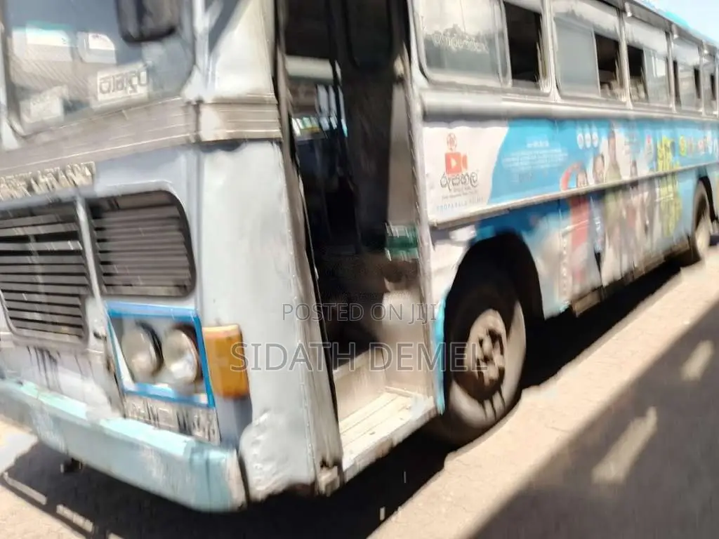Ashok-Leyland Ruby 2005 Bus (Used)