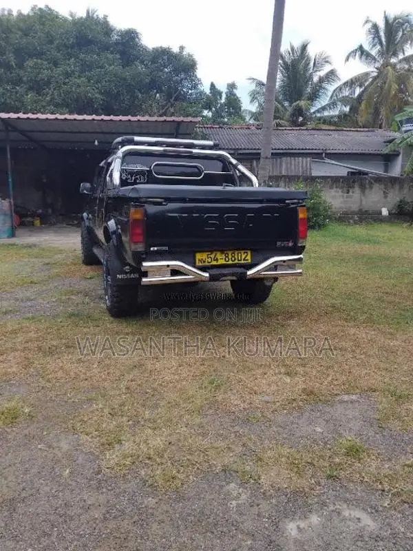 Nissan D21 1995 Pickup (Used)