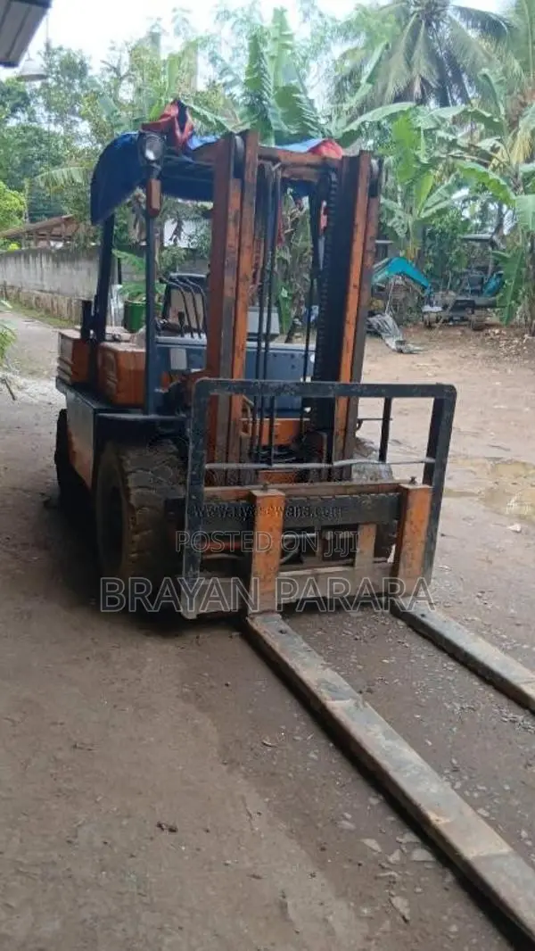 Toyota Ton4 2018 Heavy-Duty (Used)