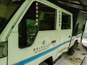 Toyota Dyna 1987 Crew Cab (Used)