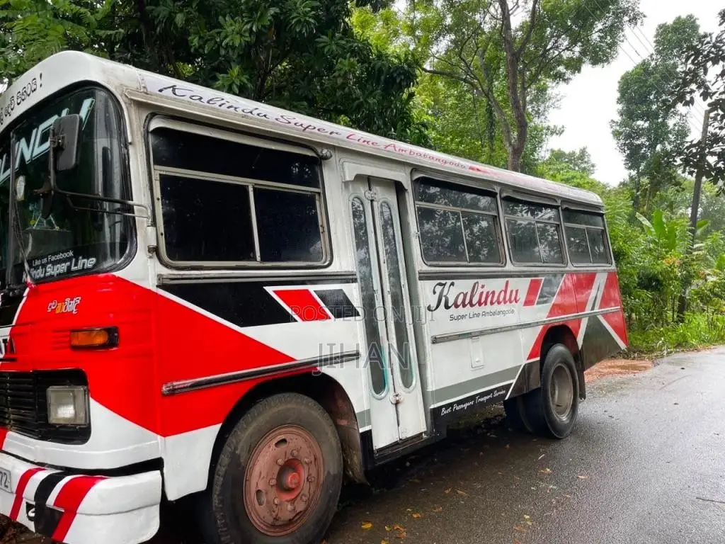 Tata 909 1988 Bus (Used)