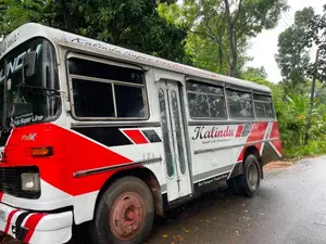 Tata 909 1988 Bus (Used)