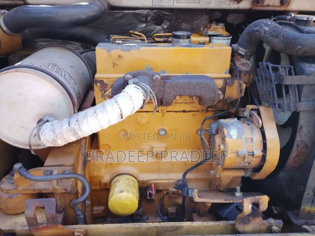 Komatsu PC 40 2014 Heavy-Duty (Used)