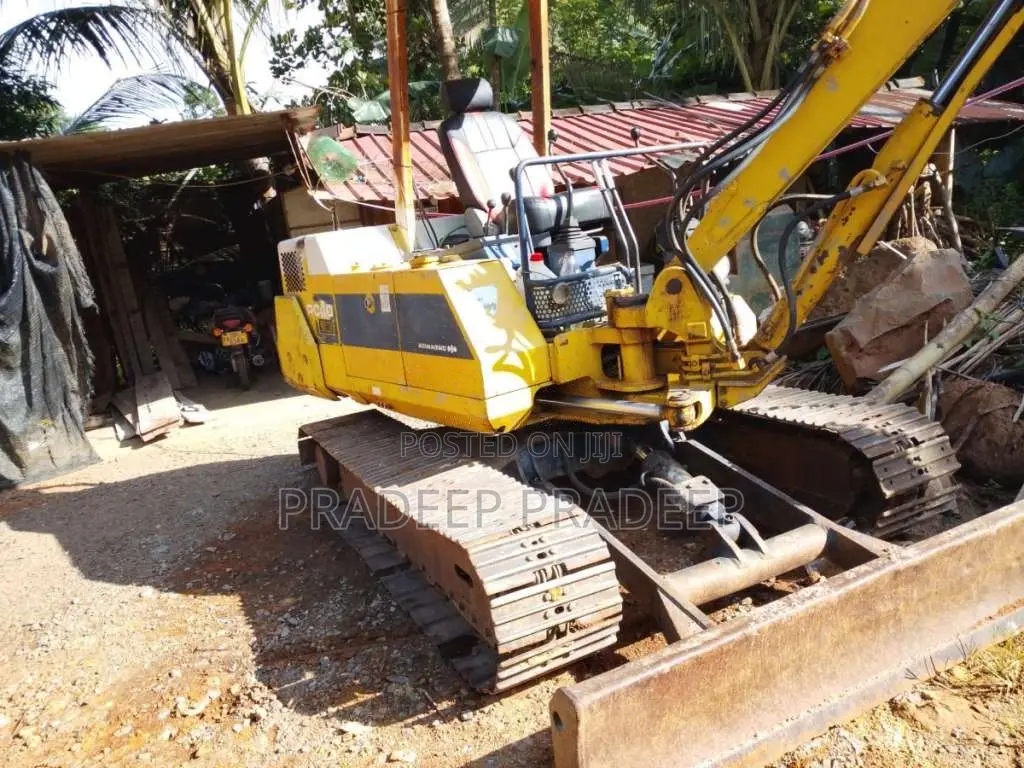 Komatsu PC 40 2014 Heavy-Duty (Used)