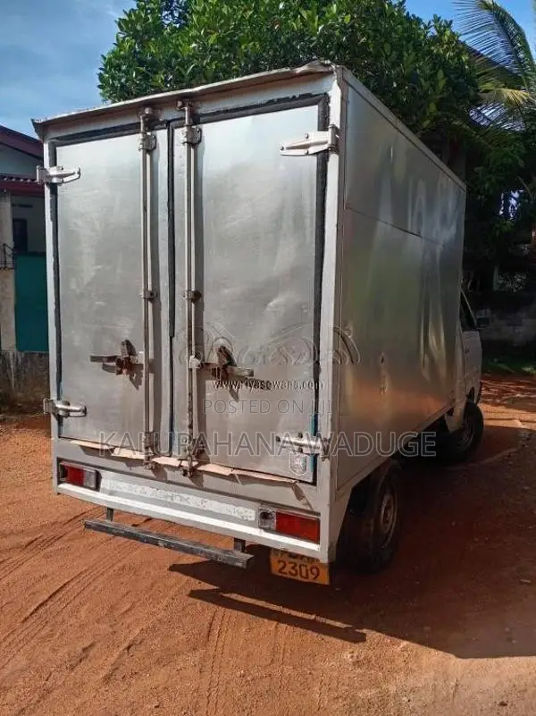 Ashok-Leyland Dost 2015 Lorry (Used)