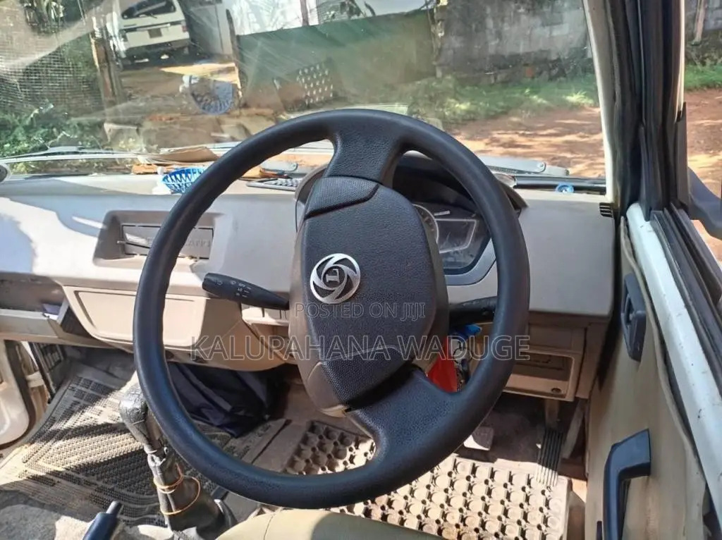 Ashok-Leyland Dost 2015 Lorry (Used)