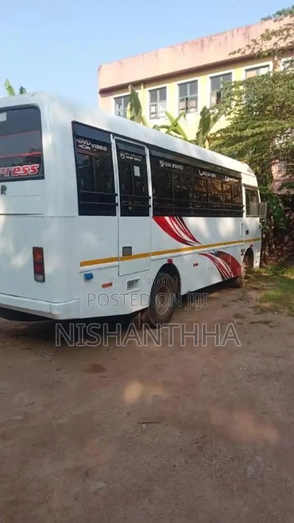Eicher Seat 28 2017 Bus (Used)