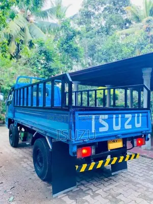 Isuzu 250 1987 Lorry (Used)