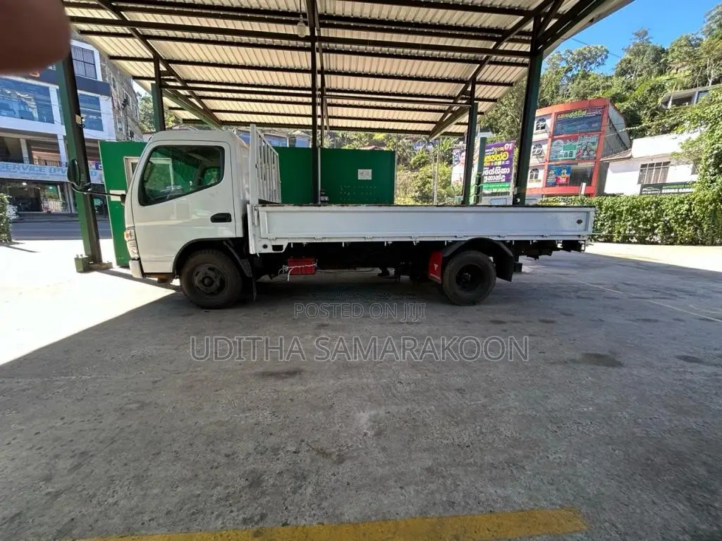 Mitsubishi Canter 14.5 2004 Lorry (Used)