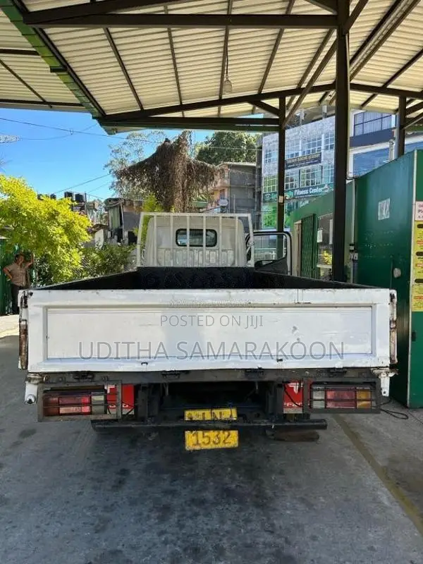 Mitsubishi Canter 14.5 2004 Lorry (Used)