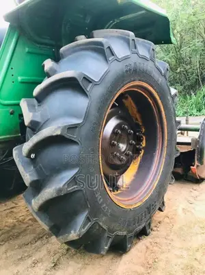 John-Deere 5045D 2018 Tractor (Used)