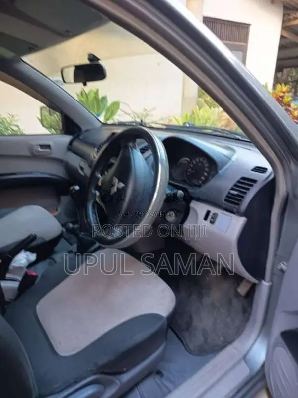 Mitsubishi L200 2013 Pickup (Used)