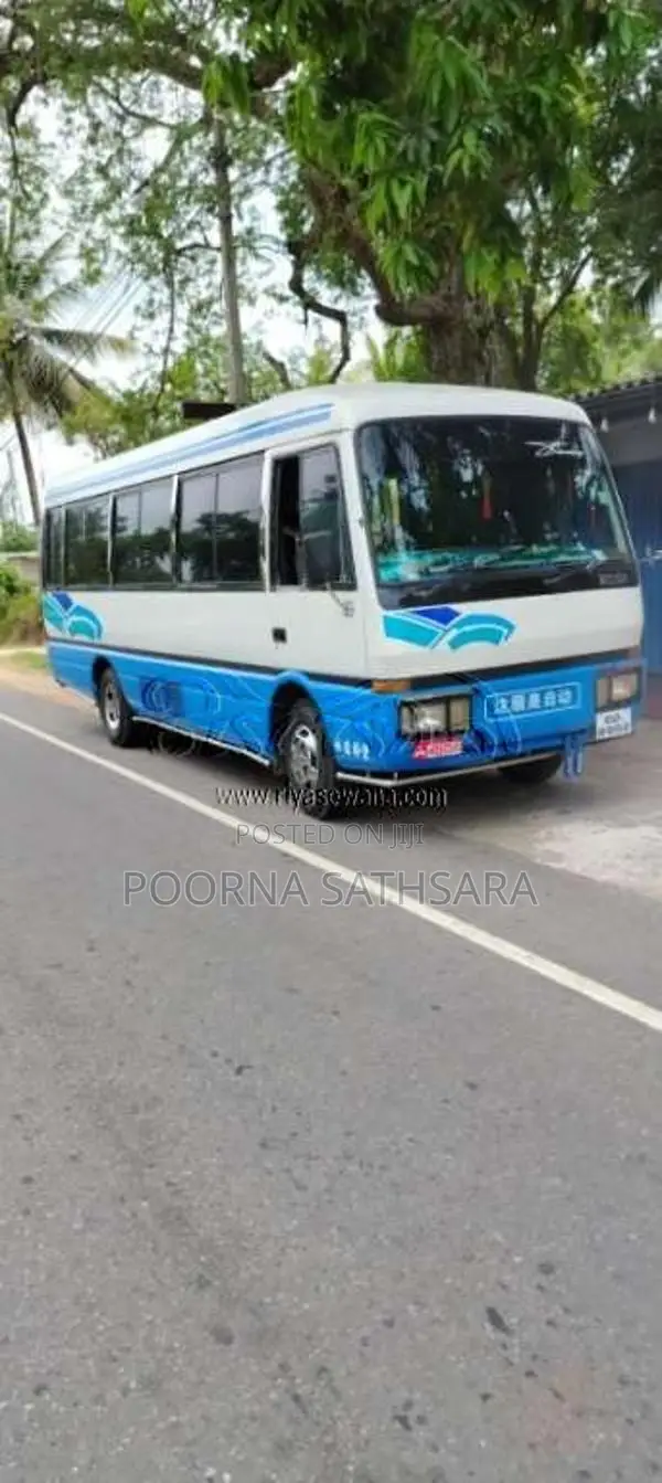 Mitsubishi Rosa 1990 Bus (Used)