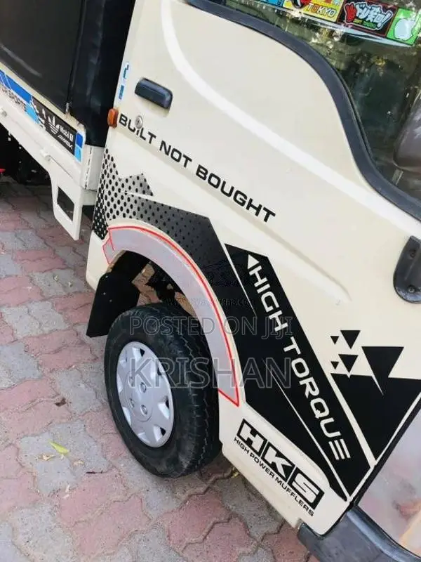 Tata Dimo Batta 2011 Lorry (Used)
